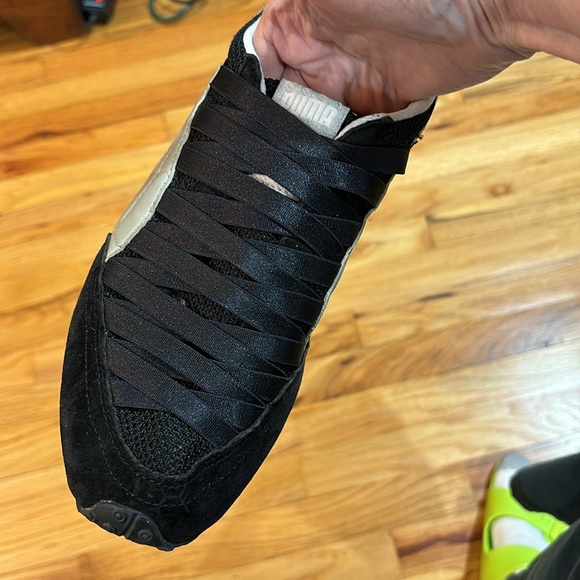 Vintage PUMA Slip On Sneakers Black and Silver - Picture 6 of 13